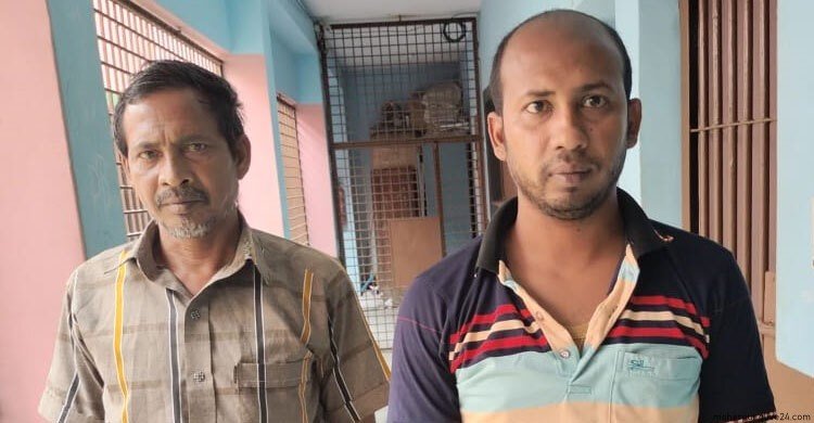 ভ্যানচালক হত্যা মামলায় বাবা ছেলে গ্রেফতার